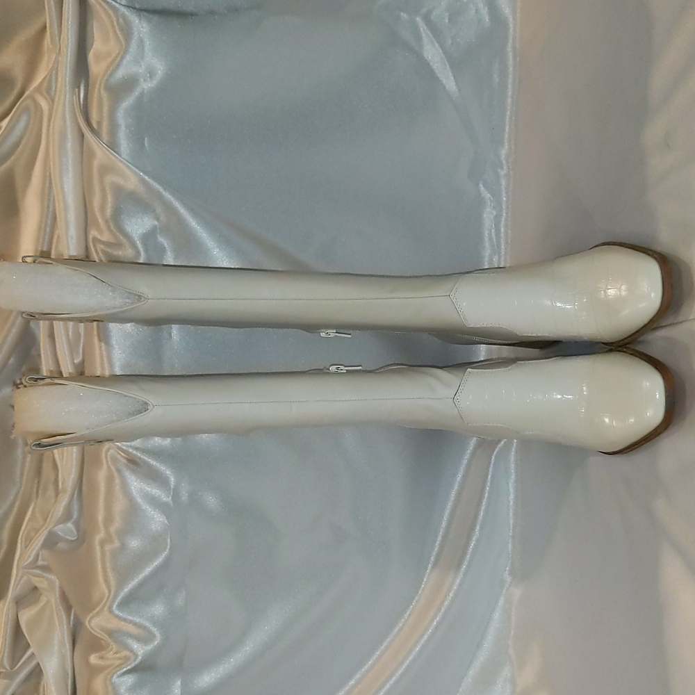 White Leather Gibson Latimer Nataly Boots